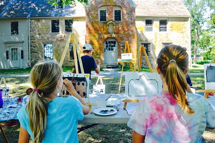 Children paint at Spencer-Peirce-Little Farm